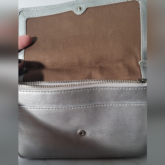 EUC Lauren Ralph Lauren Newbury Mini Shoulder Crossbody Bag Chain Strap Silver - Picture 8 of 10